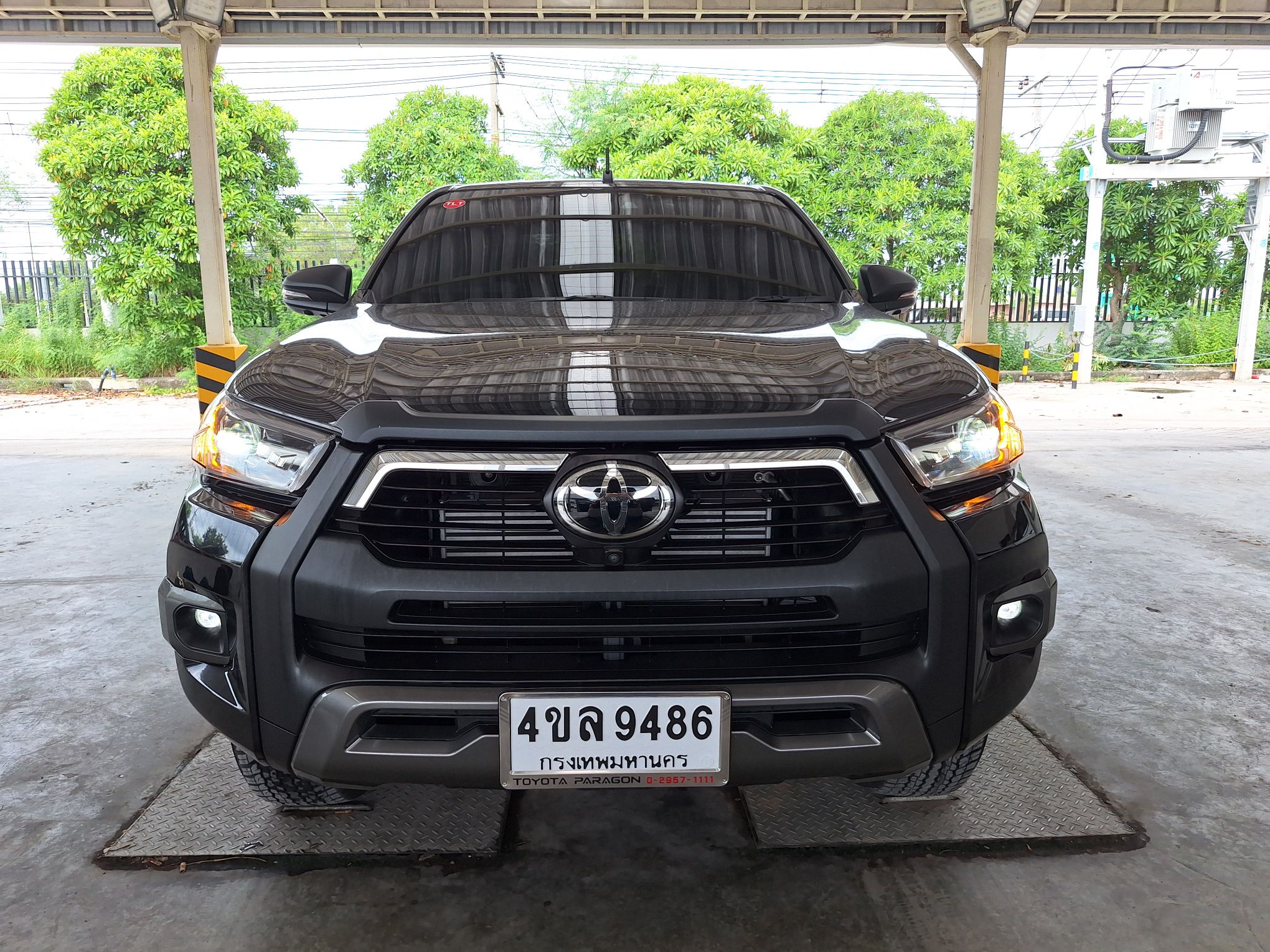 2023 Toyota Hilux Revo Rocco Double Cab AT RWD 2.4