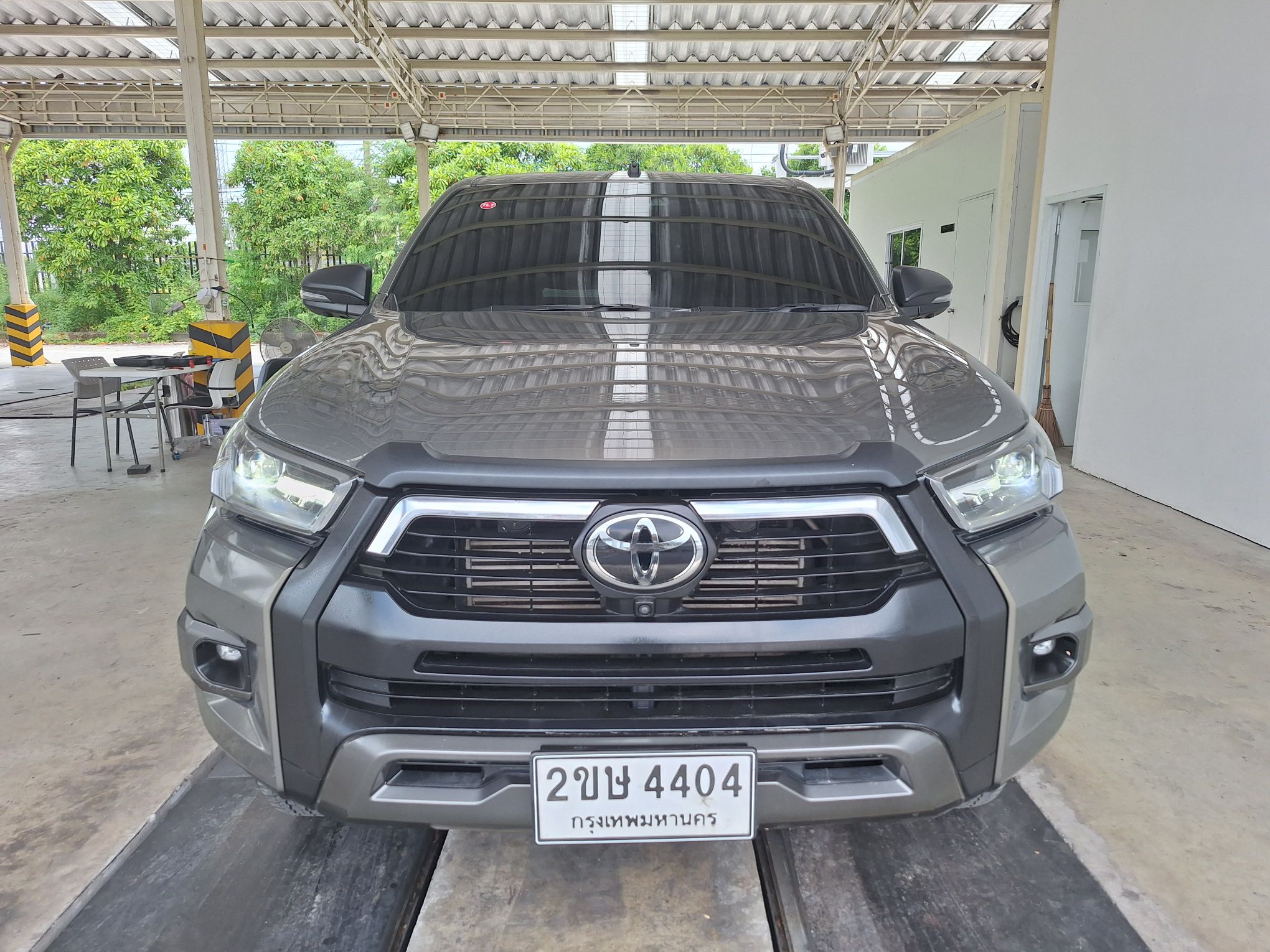 2022 TOYOTA HILUX DOUBLE CAB 2WD AT