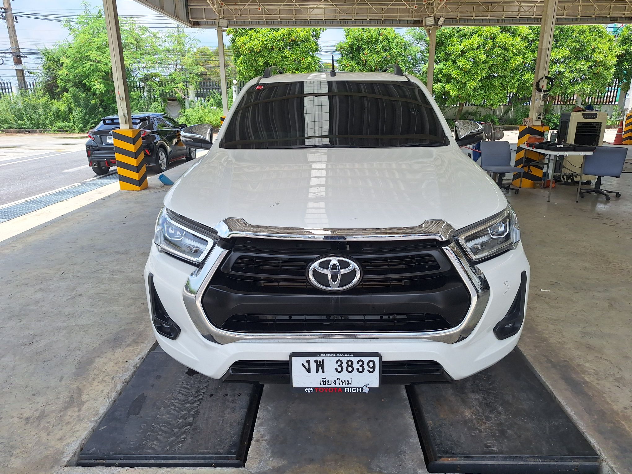 2018 TOYOTA HILUX DOUBLE CAB 4WD AT