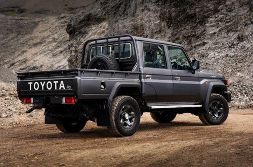 Toyota Land Cruiser Pickup