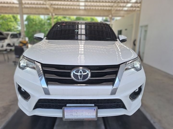 2018 TOYOTA FORTUNER 2.8 2WD