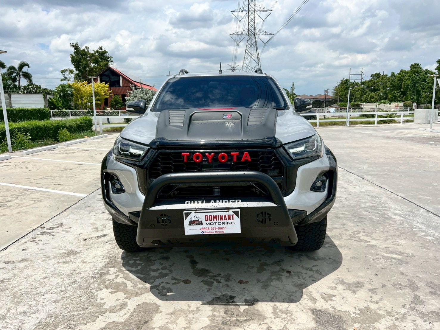 2015 TOYOTA HILUX VIGO CONVERTED TO GR
